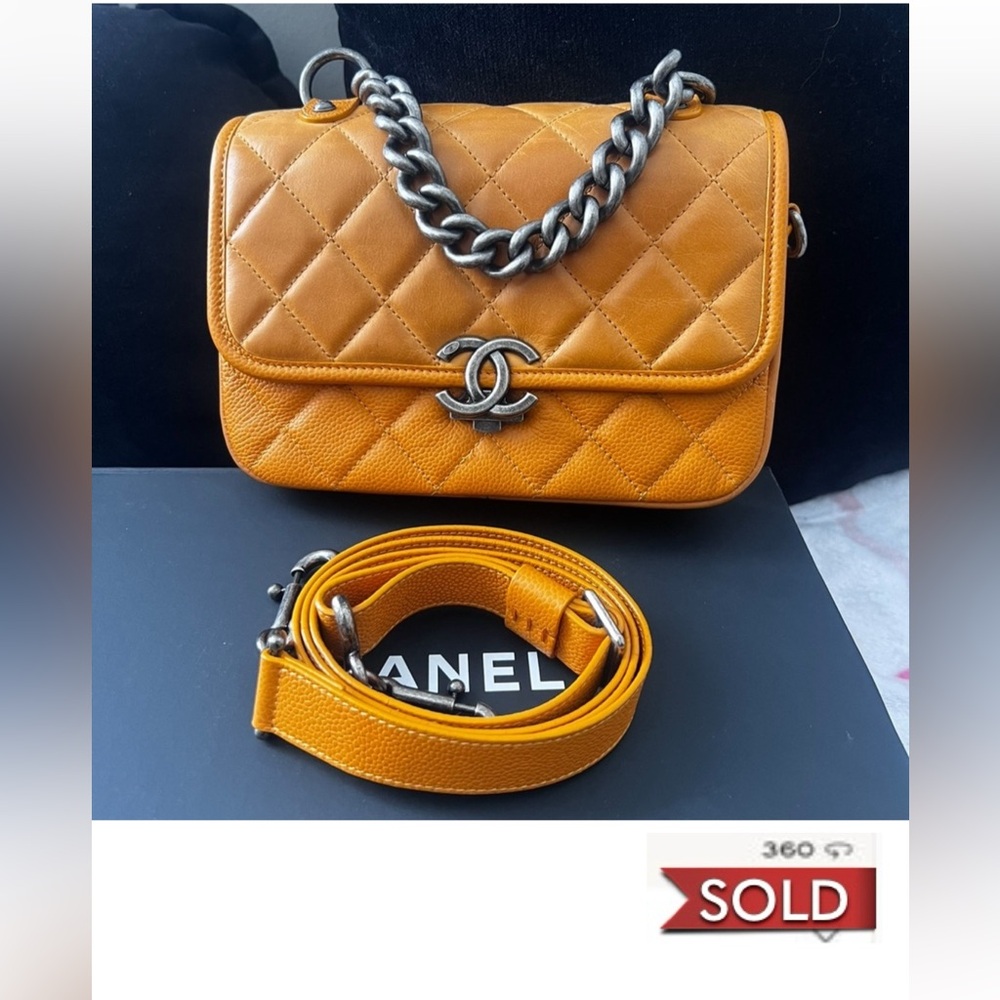 Chanel Quilted Leather Shoulder Bag in Orange